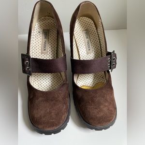 Steve Madden Suede Leather Heel, Brown, Size 7.